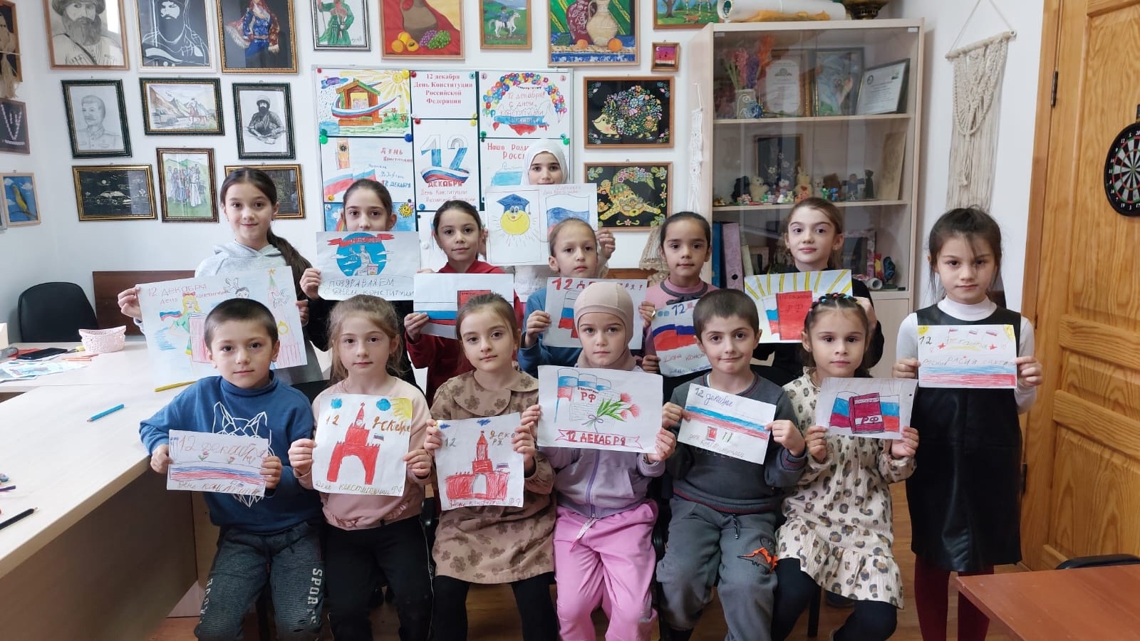 Укажите подпись к картинке.