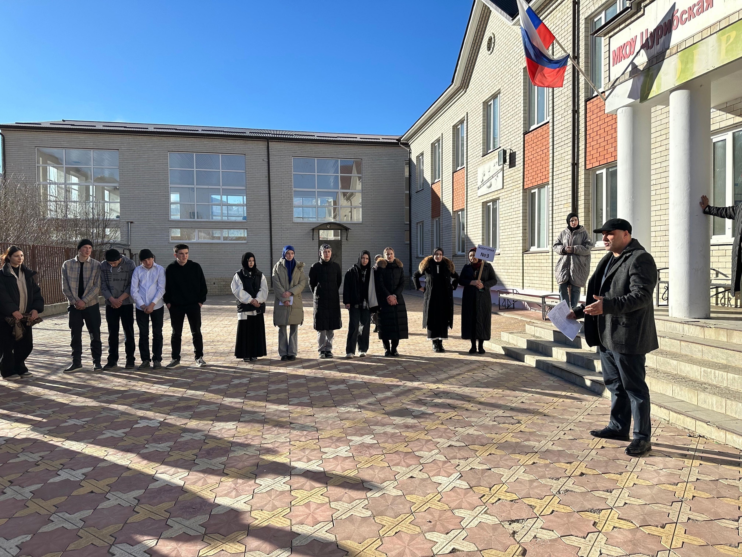 В школах района начались тренировочные работы в формате ЕГЭ.