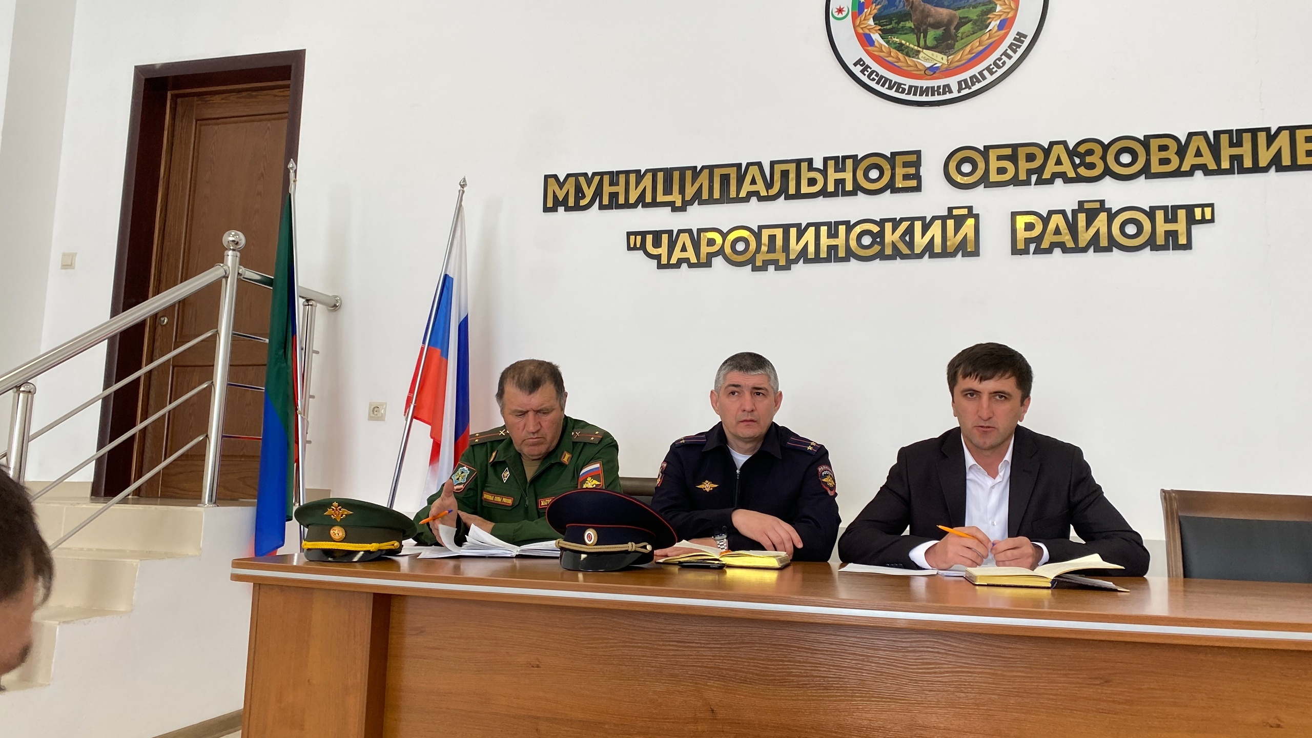 8 апреля в администрации района состоялось очередное совещания по вопросу проведения весенней призывной кампании.