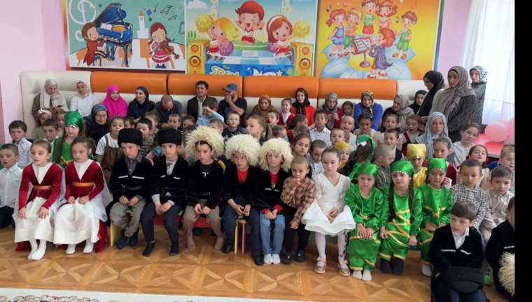 В детском саду «Радуга» Чародинского района провели увлекательное мероприятие, посвященное Дню защиты детей. В детском саду «Радуга» Чародинского района провели увлекательное мероприятие, посвященное Дню защиты детей.
